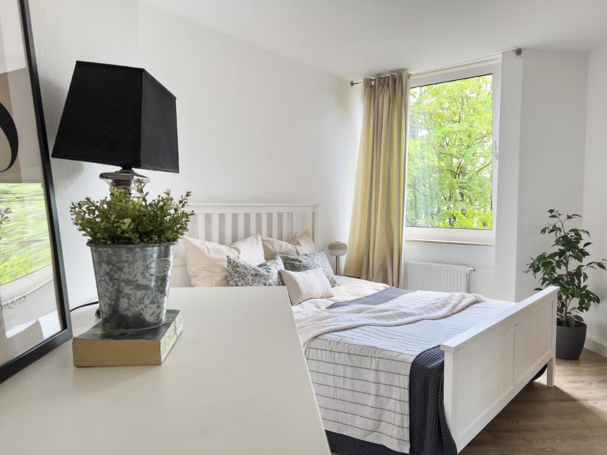 Home By Doni I Apartment An Der Kunsthalle I Parkplatz & Balkon Bielefeld Exterior photo